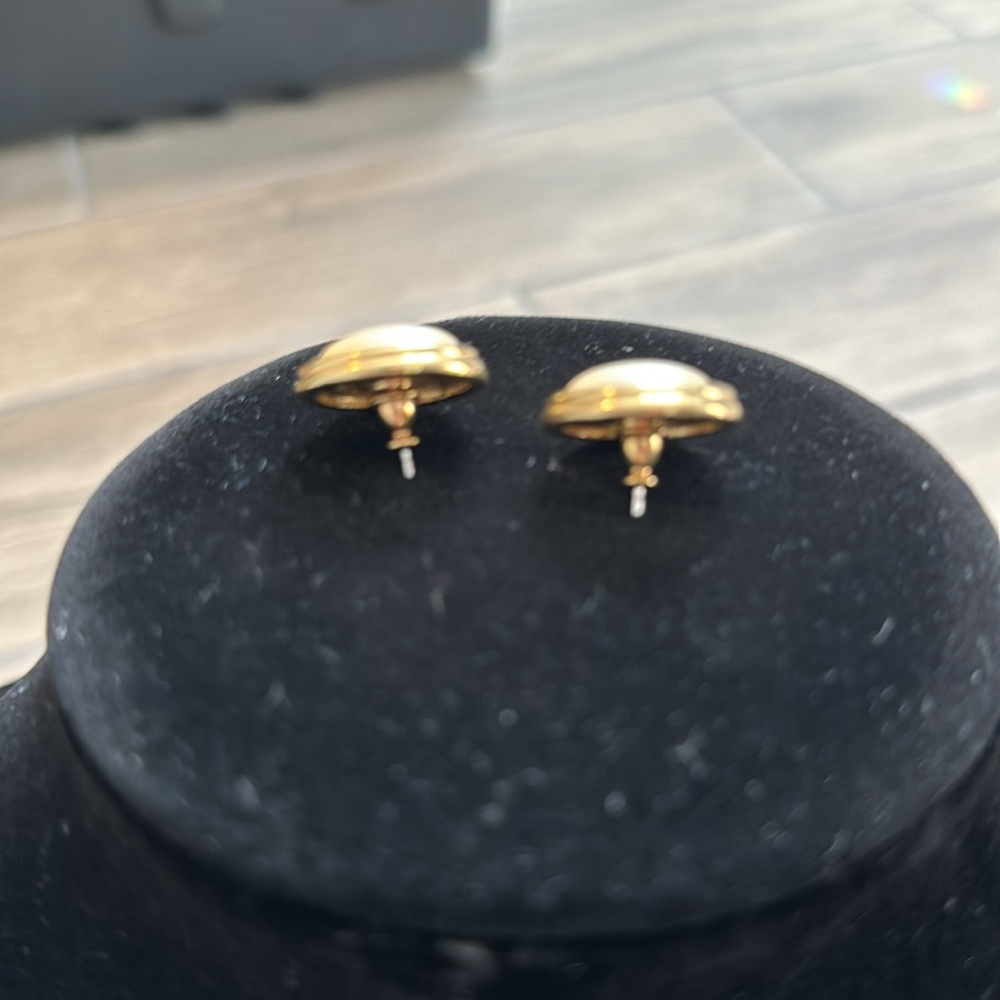Monet vintage pearl button and hotline earrings. Traditional pierced back. - Picture 2 of 4